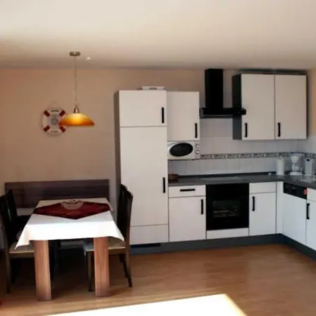 Am Wasserturm - 1 Og - 2 Schlafzimmer Apartment Graal-Mueritz