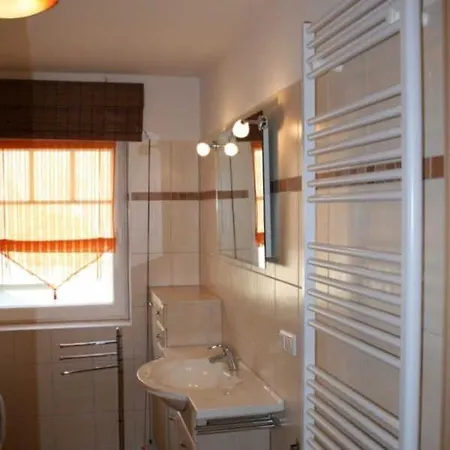 Am Wasserturm - 1 Og - 2 Schlafzimmer דירה גראל-מוריץ